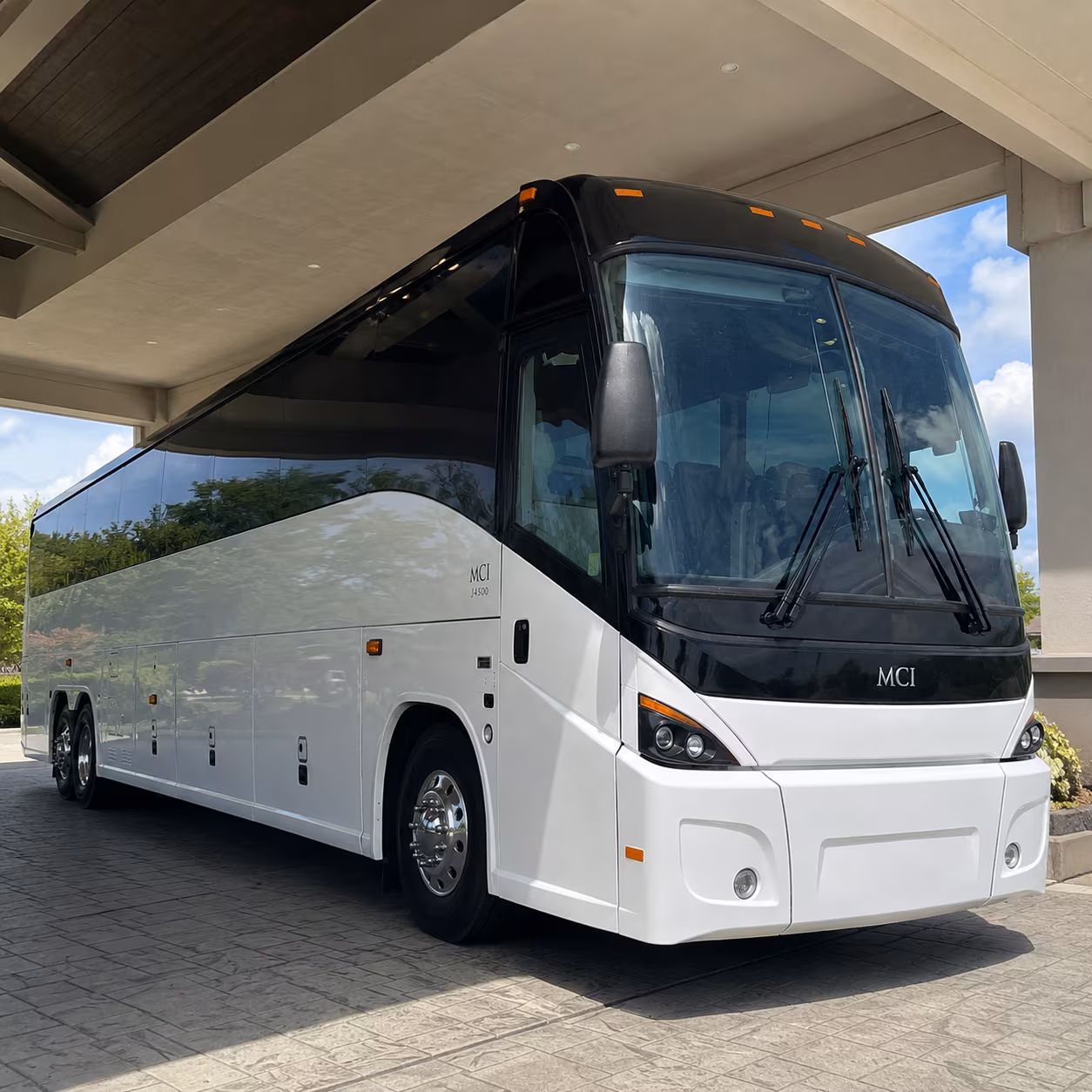 university and athletic group airport transportation near toledo ohio